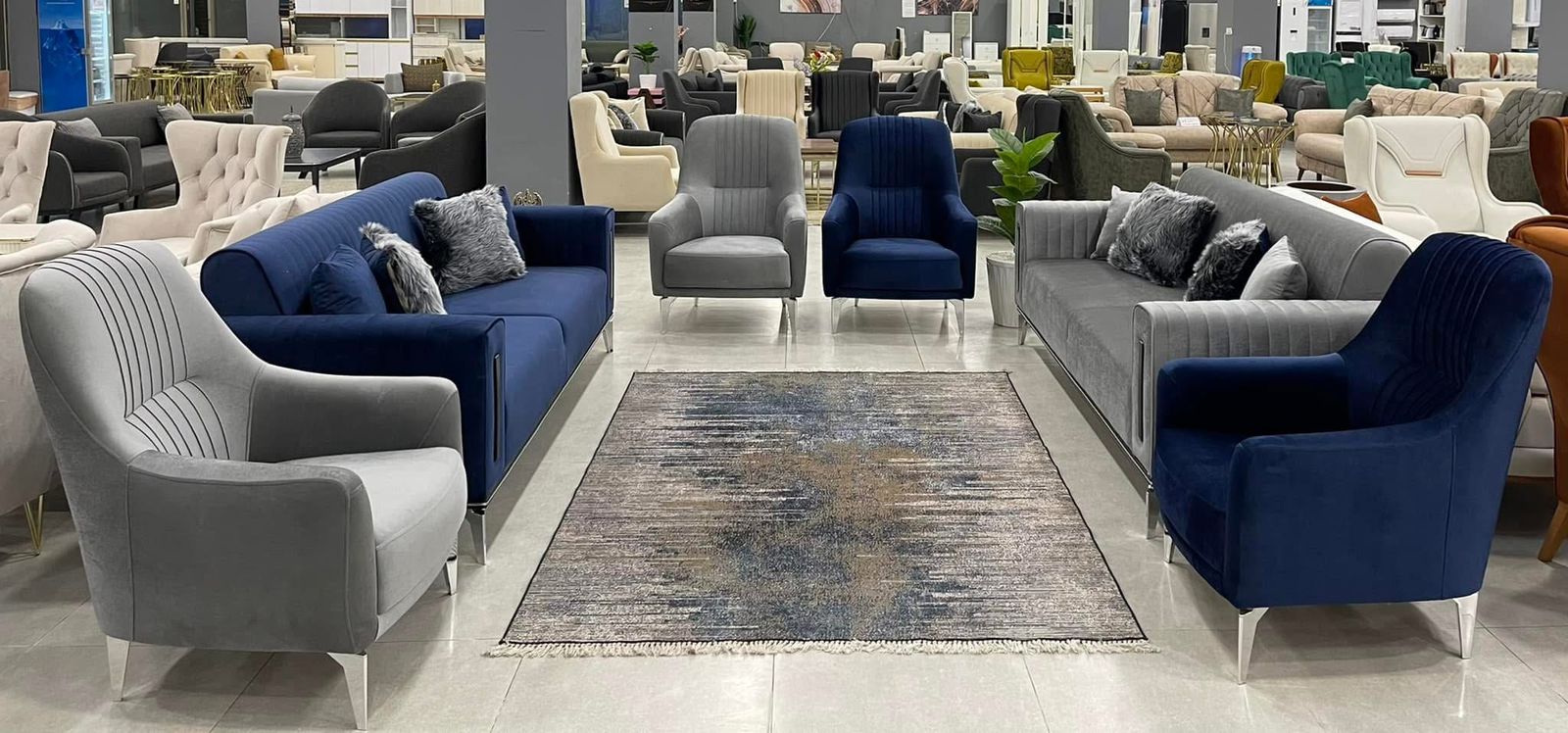 Grand Velvet Lounge Collection