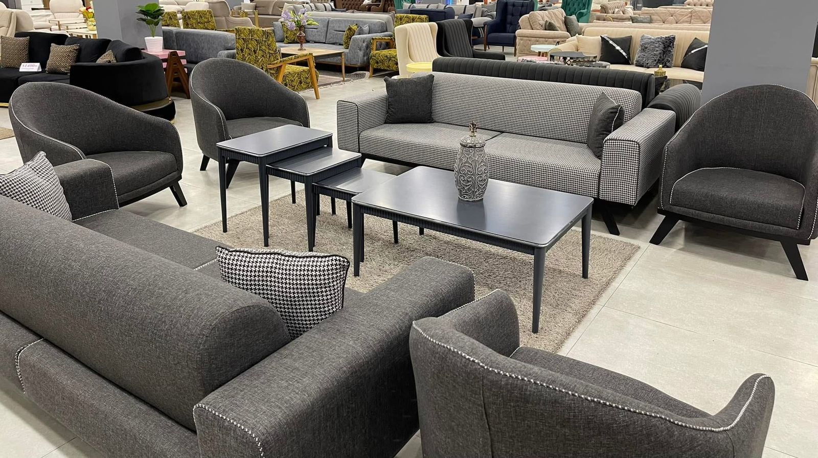 Charcoal Houndstooth Lounge Suite